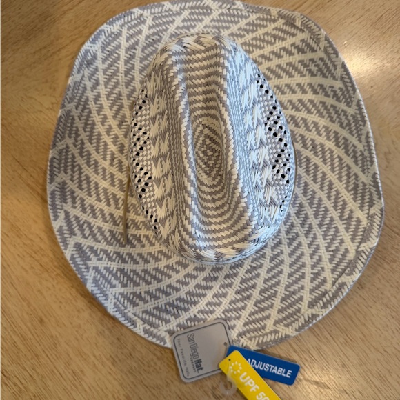 San Diego Hat Company Accessories - San Diego Hat Company Gray and White Patterned Sun Hat